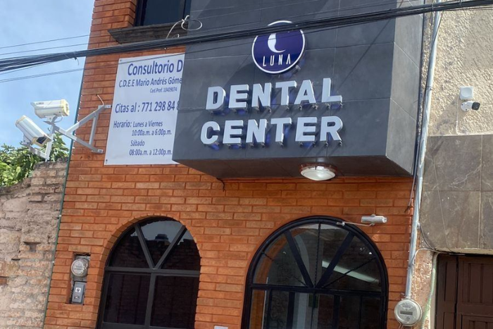 Luna Dental Center
